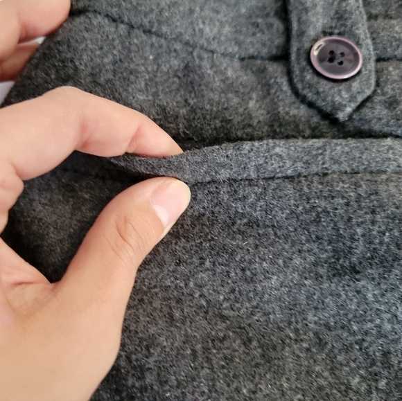 Eddie Bauer Charcoal Grey Wool Blend Fall Winter Mini Skirt - Picture 6 of 8